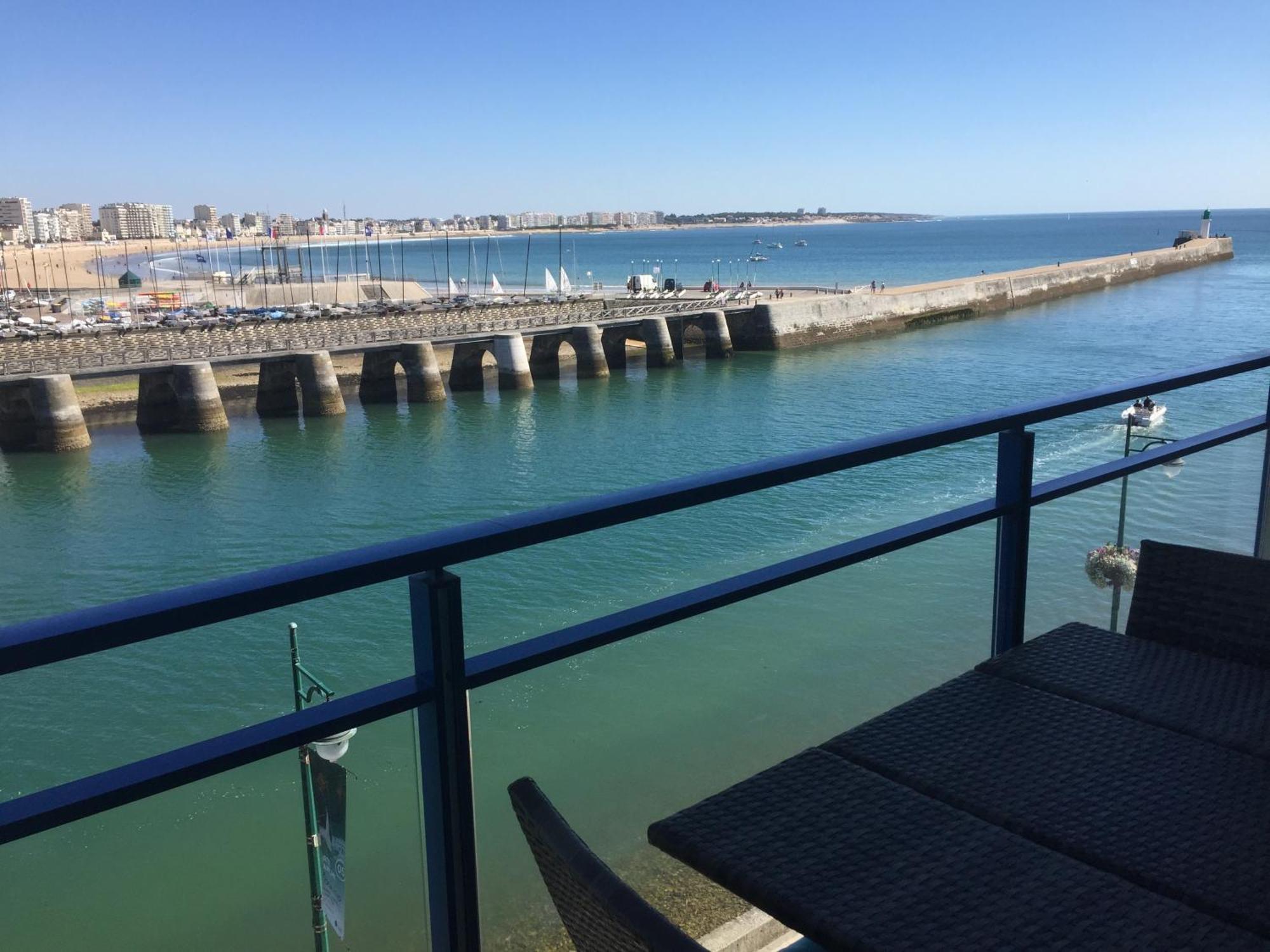 Le Vendee Globe Sous Votre Balcon Apartment La Chaume Exterior photo